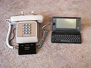 VELO Phone3.jpg (21785 bytes)