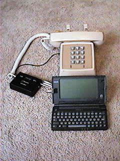 VELO Phone4.jpg (21583 bytes)